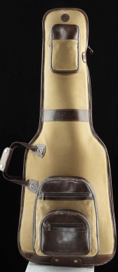 Polyamide (nylon) canvas with buffalo Nappa trim